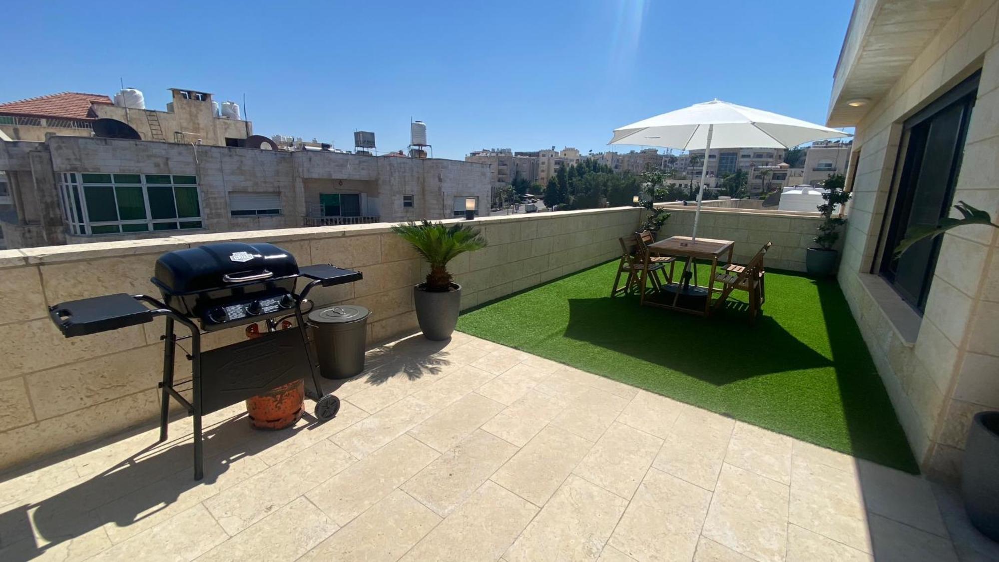 Dair Ghbar Apartment Amman Bilik gambar