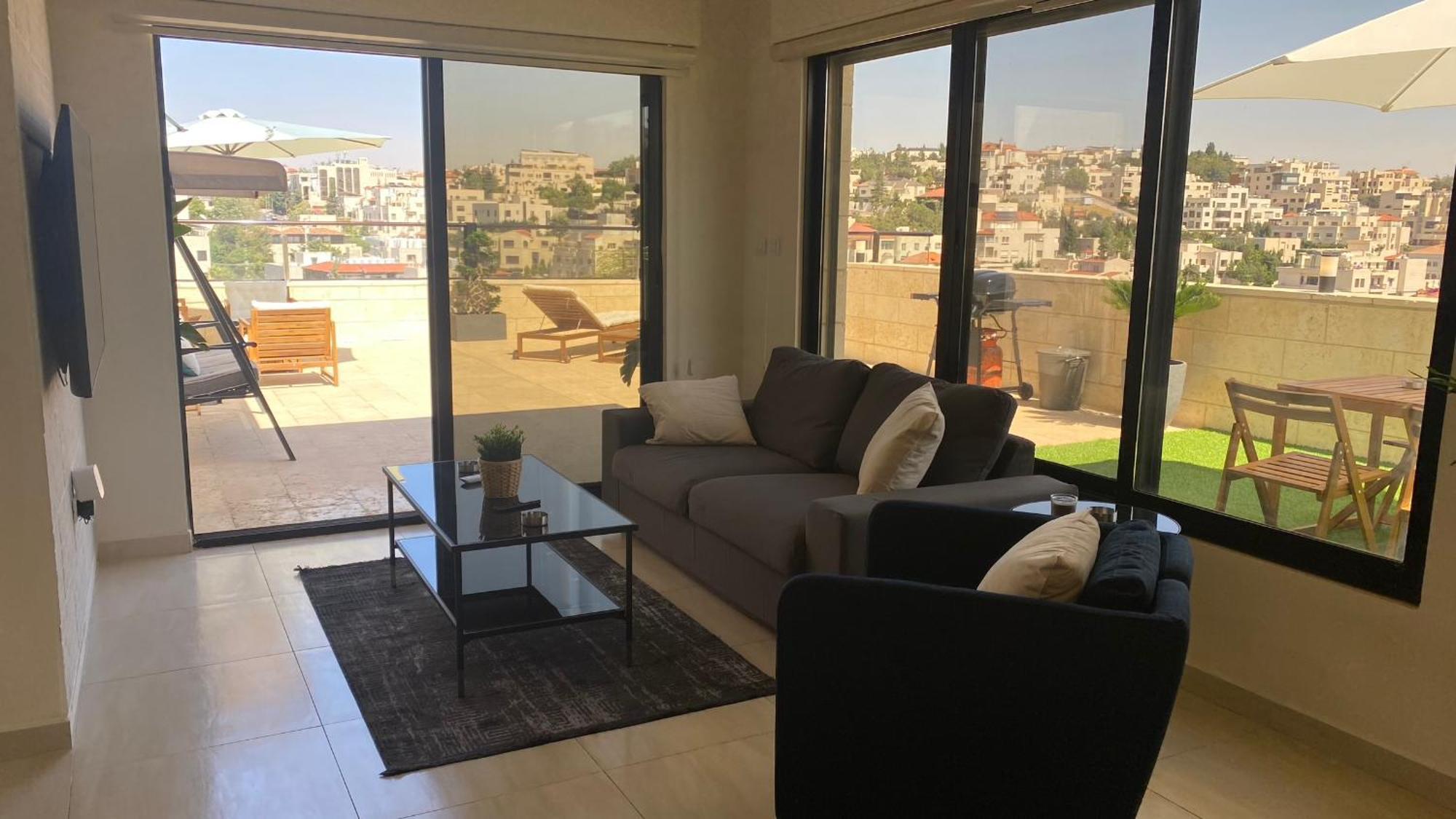 Dair Ghbar Apartment Amman Bilik gambar