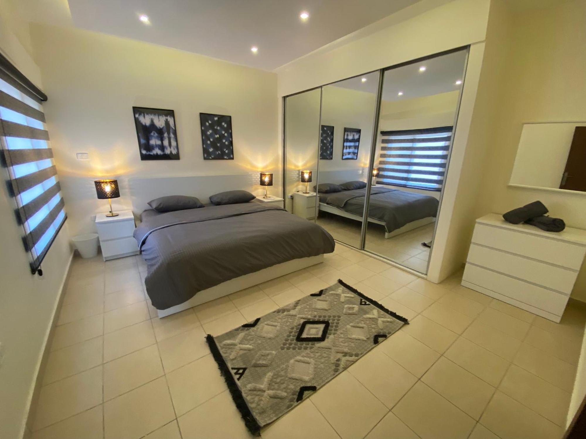 Dair Ghbar Apartment Amman Bilik gambar