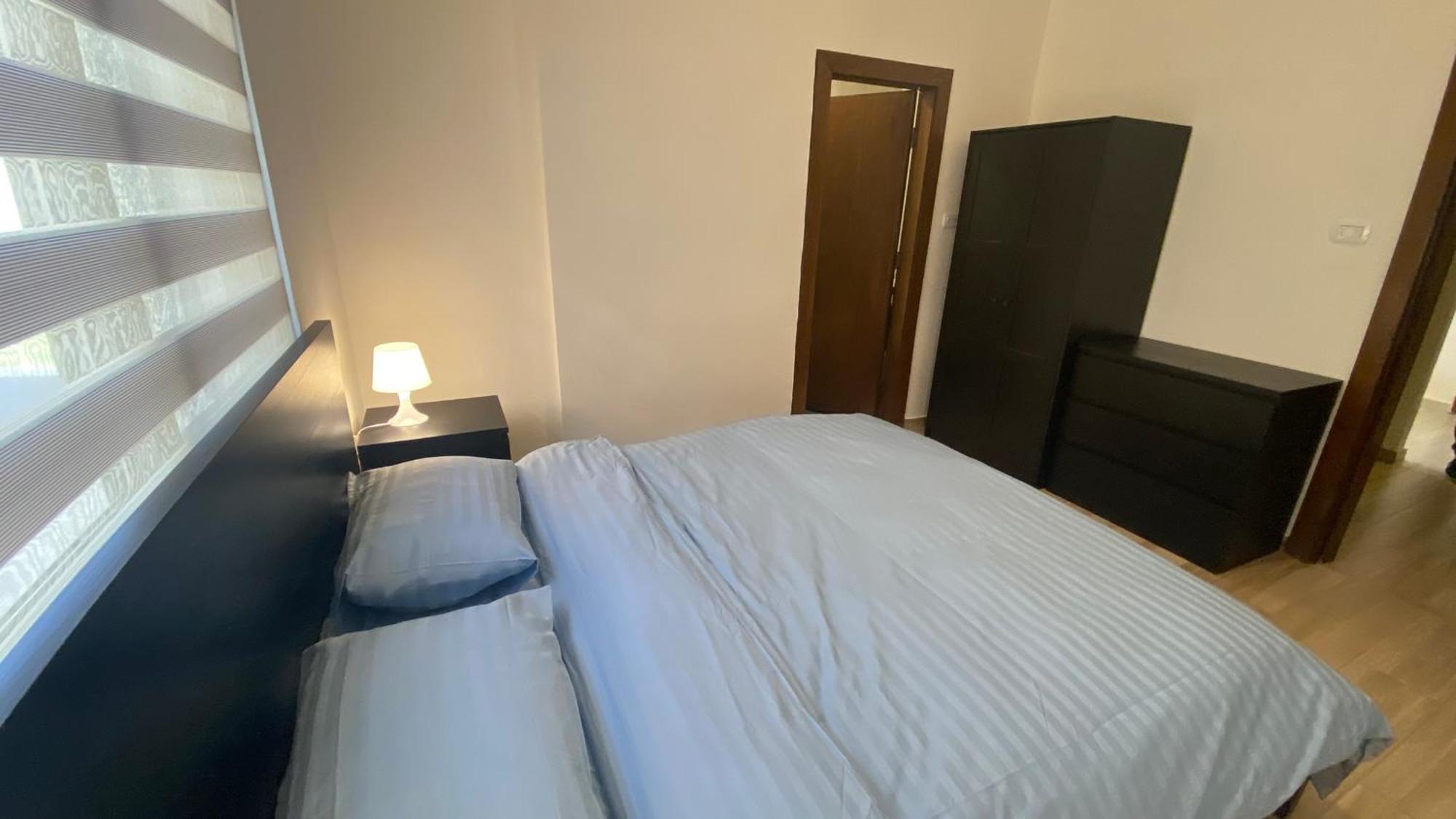 Dair Ghbar Apartment Amman Bilik gambar