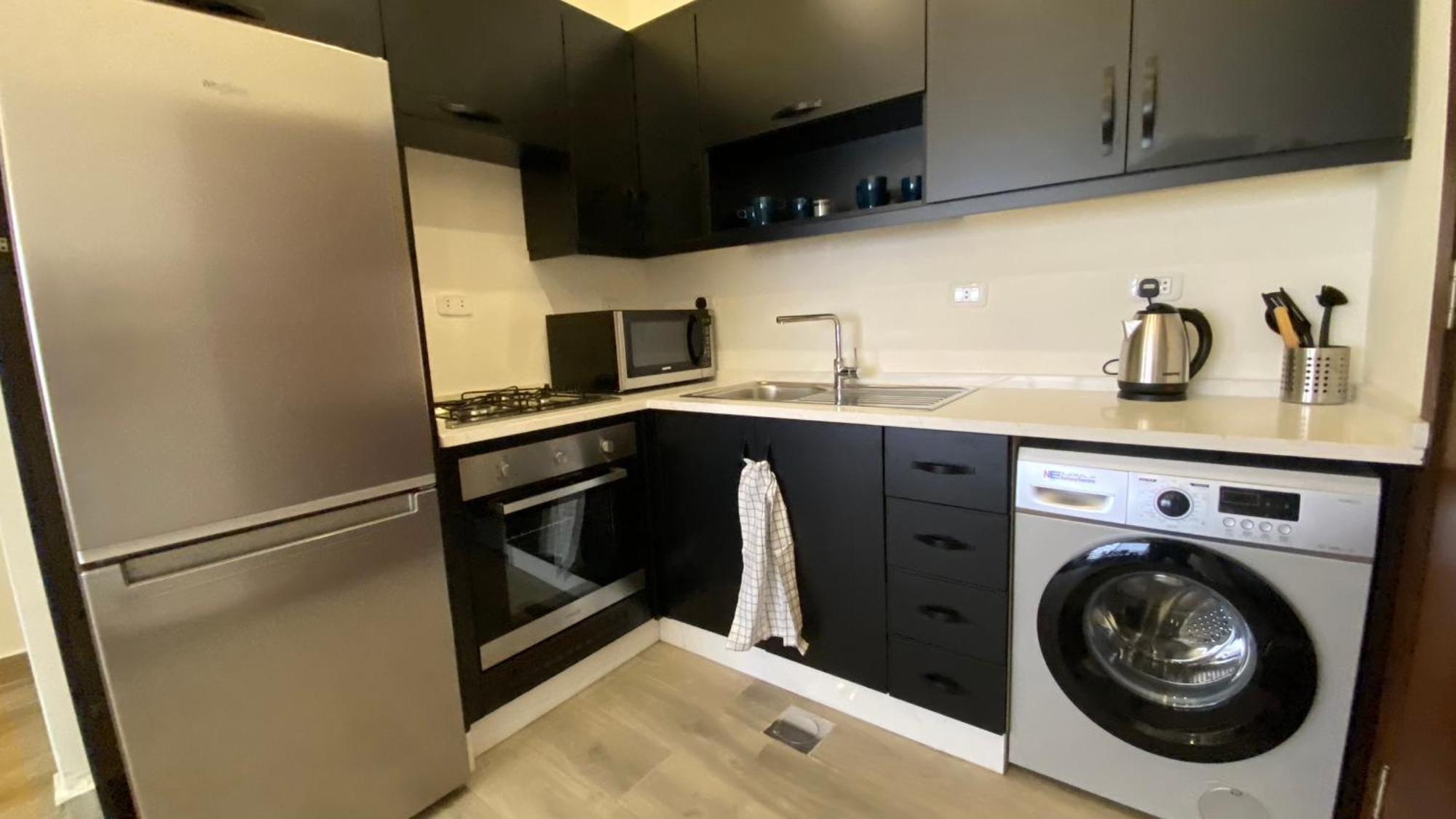 Dair Ghbar Apartment Amman Bilik gambar