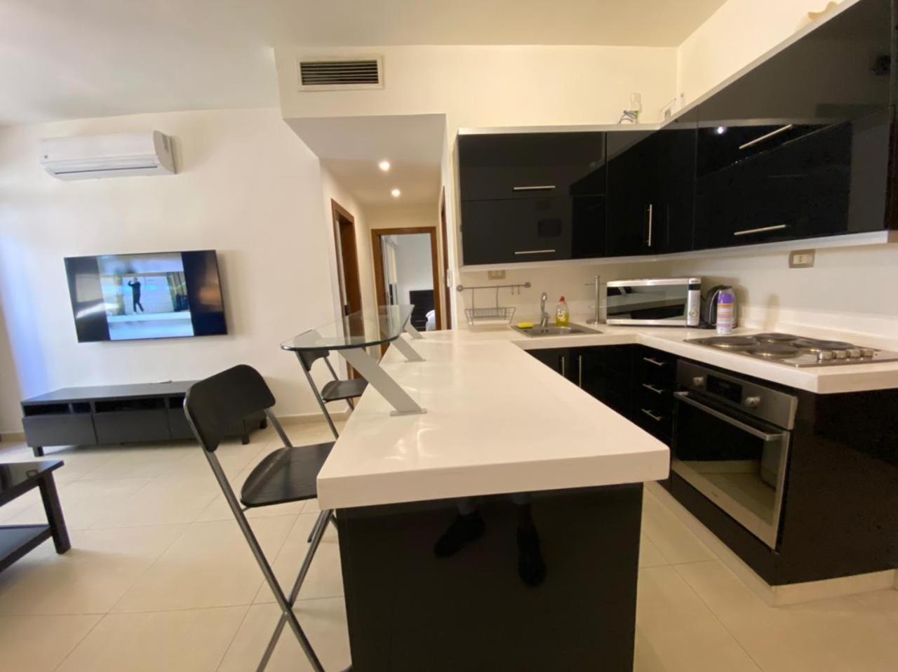 Dair Ghbar Apartment Amman Bilik gambar