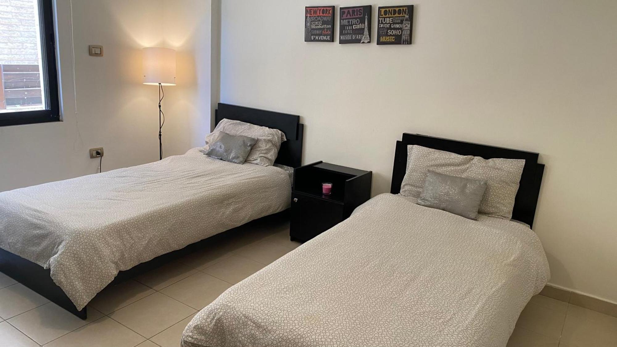 Dair Ghbar Apartment Amman Bilik gambar
