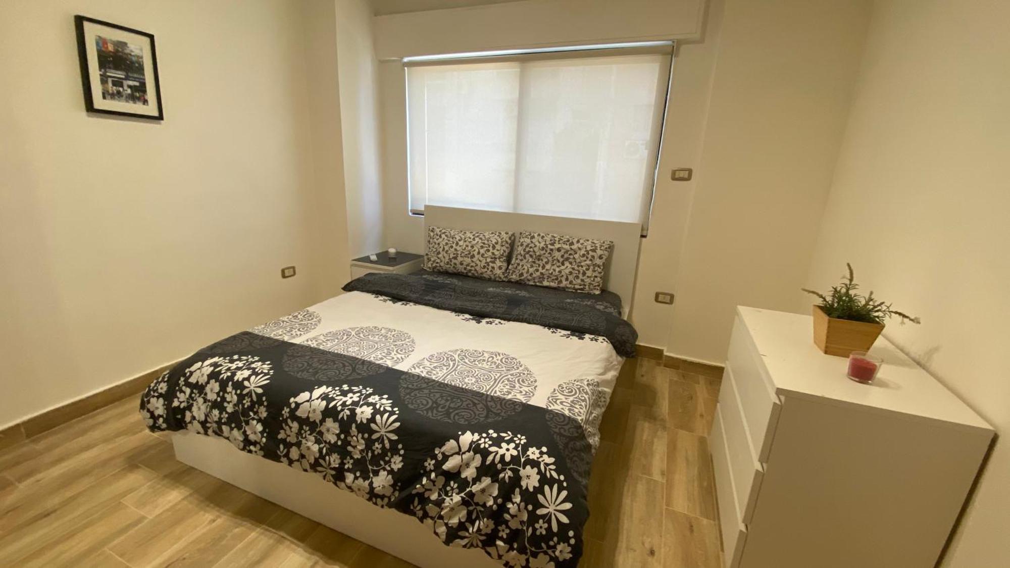 Dair Ghbar Apartment Amman Bilik gambar